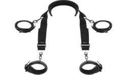 FETISH SUBMISSIVE POSICIoN MASTER CON 4 ESPOSAS CON FORRO DE NOPRENO