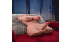 XISE HERMOSA LADY BOY TORSO FEMENINO CON DILDO CON VIBRACIaN Y THRUSTING 49 CM