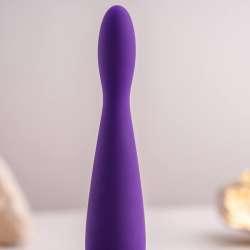 ROCKS OFF PETITE SENSATIONS TEAZER PLUG ANAL VIBRADOR MORADO