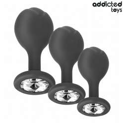 ADDICTED TOYS SET DE 3 PLUG SILICONA ANAL CON JOYA
