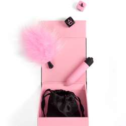 SECRET PLAY CAJA DE PLACERES PARA PAREJAS DADOS BALA VIBRADORA PLUMERO